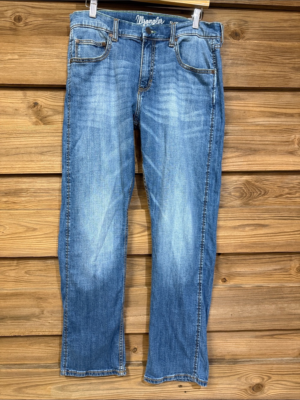 Wrangler Retro Slim Straight Jeans